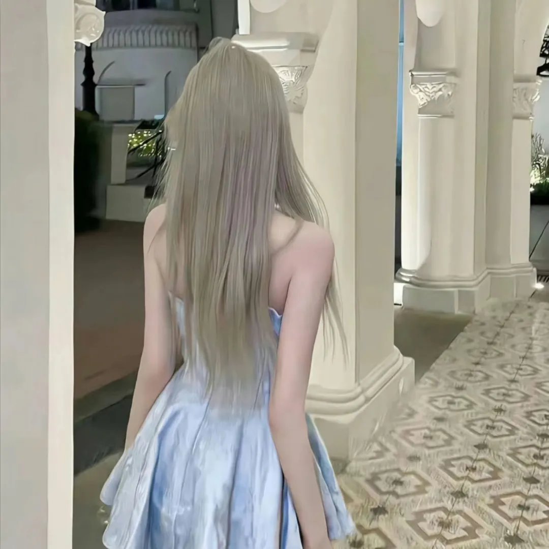 约翰·木兰尼和午餐小伙伴